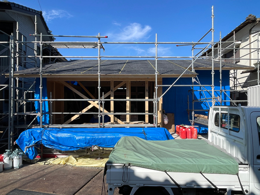 建方上棟後の雨養生　静岡県東部工務店「住宅舎」