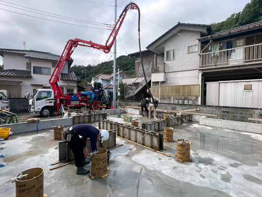 立ち上がりの少ない床下基礎空間　静岡県東部工務店「住宅舎」