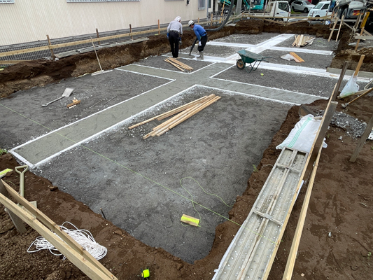 地中梁下にＥＰＳ材を敷設　静岡県東部工務店「住宅舎」